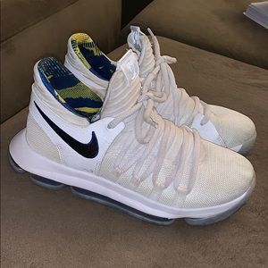Kevin Durant 10 youth shoes